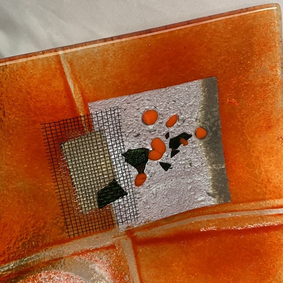 Handmade orange and silver fused glass decorative plates set of 2 - Picture 8 of 12